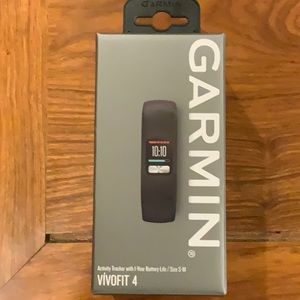 brand new Garmin vivofit 4